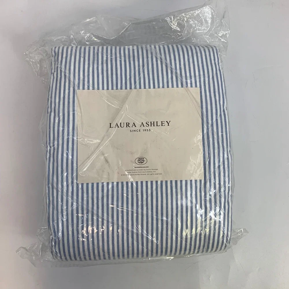 Laura Ashley‎ Oxford Stripe Blue/White Twin Quilt Set w/ Sham NEW